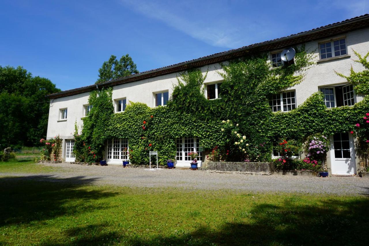 Les Neuf Bouleaux Bed and Breakfast Job Exteriör bild
